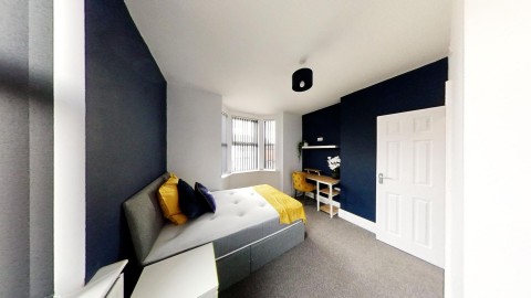View Full Details for Rm 3, Curzon Road, Leicester