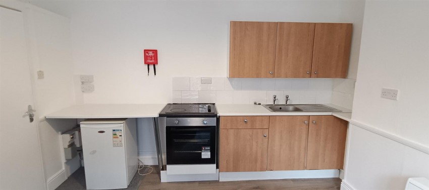 Images for R2 7 turner Street