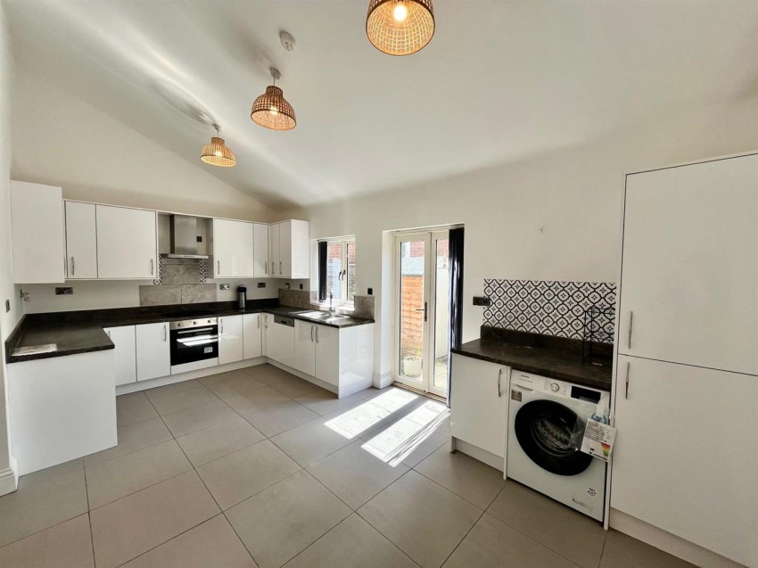 Images for Knighton Drive, Stoneygate, Leicester