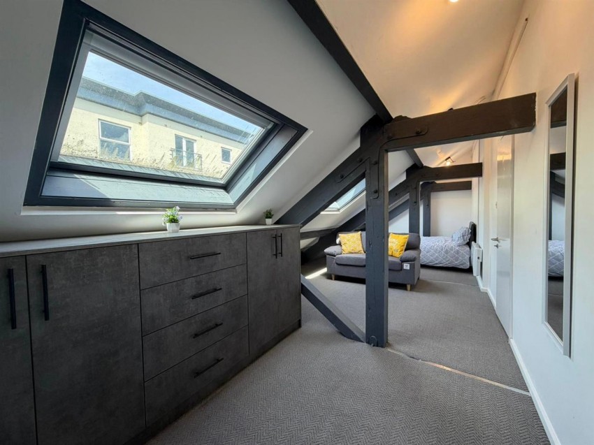 Images for Penthouse Professional Apartment - York Street, Leicester