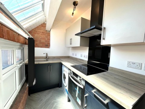 View Full Details for Luxury Student Apartment - York Street, Leicester