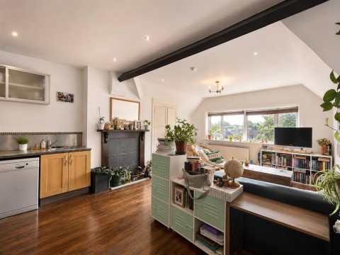 View Full Details for Springfield Road, Leicester